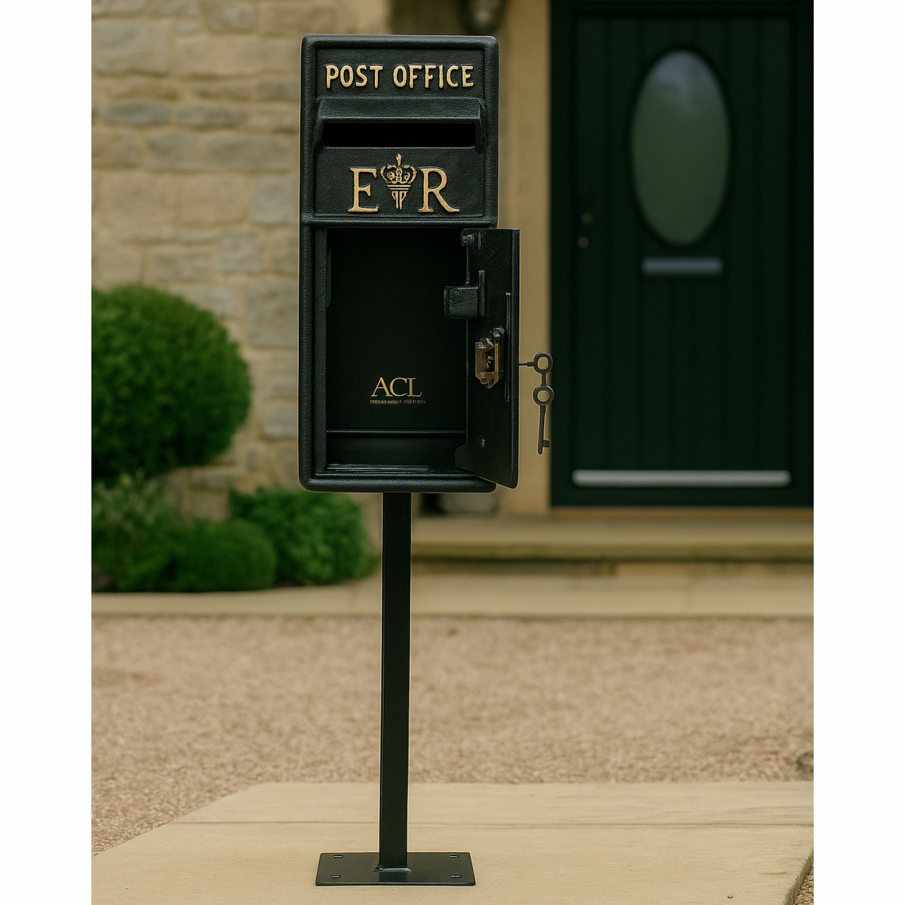 E R Post Box Sign ER Pillar & Wall Mounted Post Box | Assorted Collections – Assorted ...